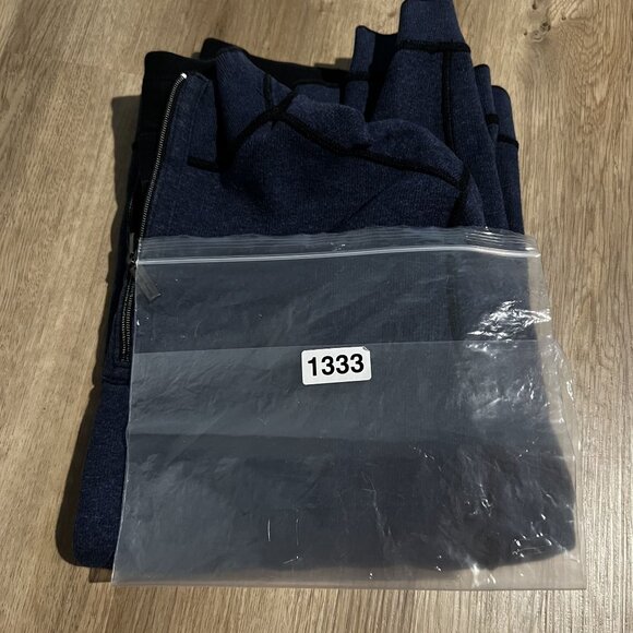 Tommy Bahama Navy 1/4 Zip Pullover Sweatshirt Mens - Picture 6 of 7